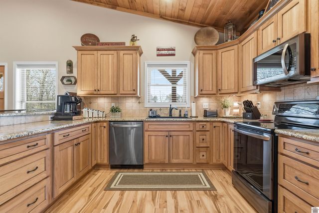 1730 Liberty Rd, Murray, KY 42071