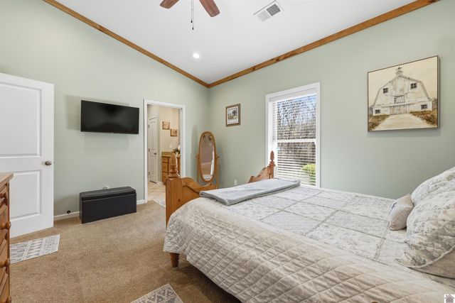 1730 Liberty Rd, Murray, KY 42071