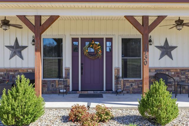 1730 Liberty Rd, Murray, KY 42071