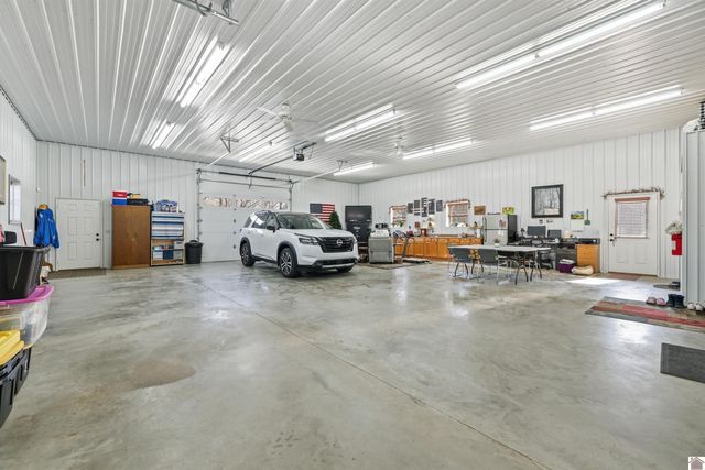 1730 Liberty Rd, Murray, KY 42071