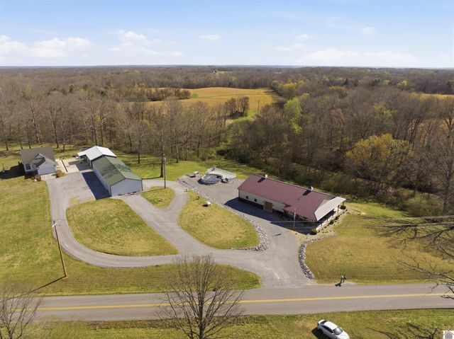 1730 Liberty Rd, Murray, KY 42071