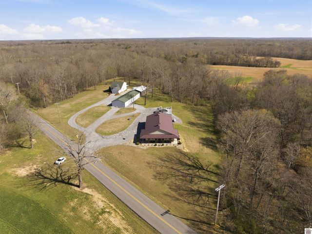 1730 Liberty Rd, Murray, KY 42071