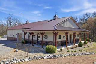 1730 Liberty Rd, Murray, KY 42071