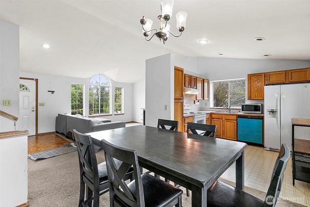 1100 SW 3rd Place, Renton, WA 98057