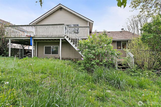 1100 SW 3rd Place, Renton, WA 98057