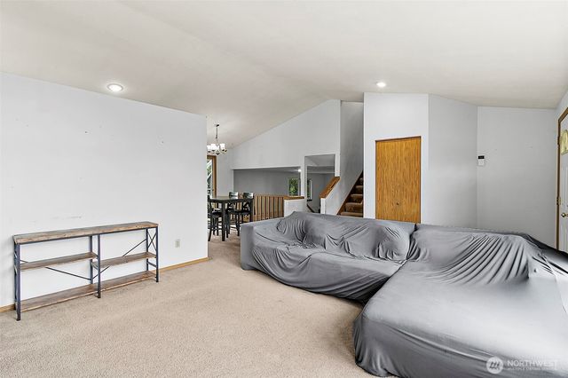 1100 SW 3rd Place, Renton, WA 98057