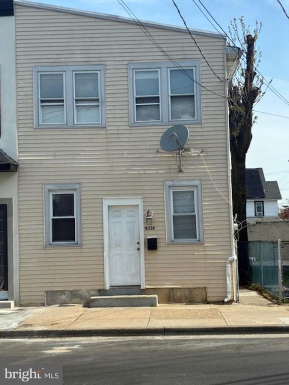 433 BRIDGEBORO ST, Riverside, NJ 08075