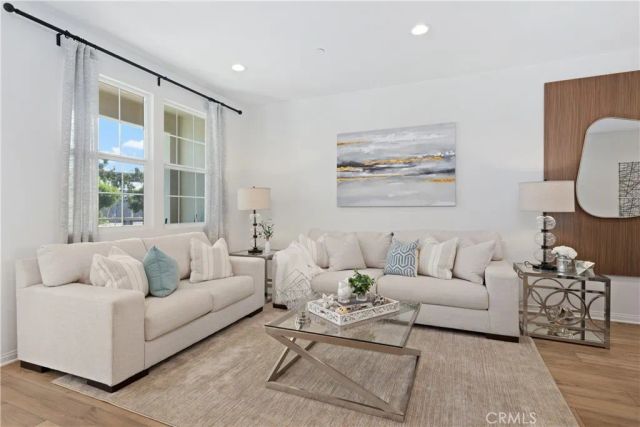 8927 Orangethorpe Avenue, Buena Park, CA 90621