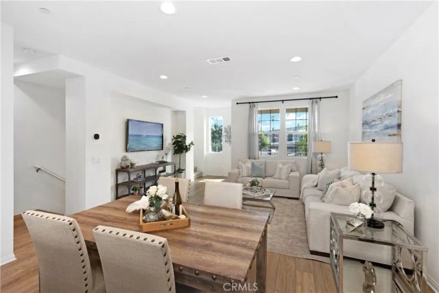 8927 Orangethorpe Avenue, Buena Park, CA 90621