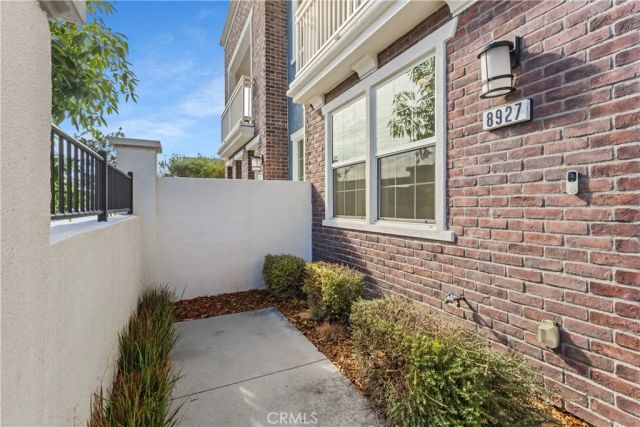 8927 Orangethorpe Avenue, Buena Park, CA 90621