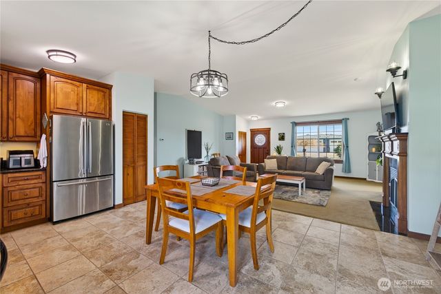 2227 Mariners Way, Oak Harbor, WA 98277