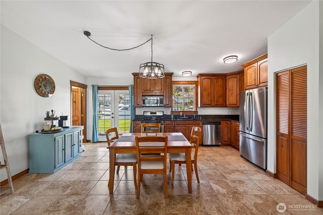 2227 Mariners Way, Oak Harbor, WA 98277