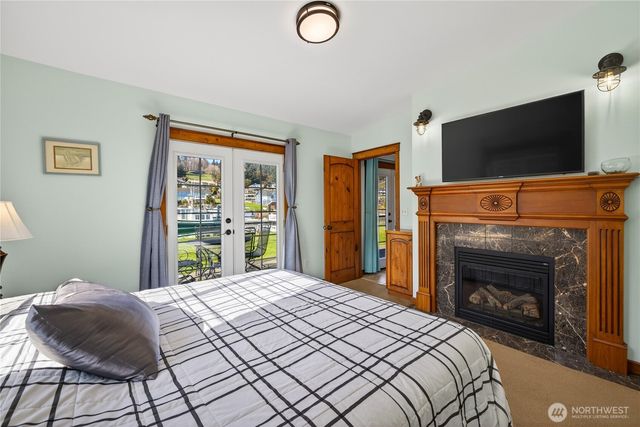 2227 Mariners Way, Oak Harbor, WA 98277