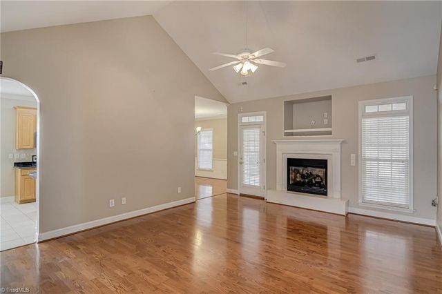 6741 Elm Hill Drive, Clemmons, NC 27012