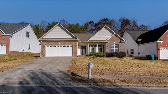 6741 Elm Hill Drive, Clemmons, NC 27012
