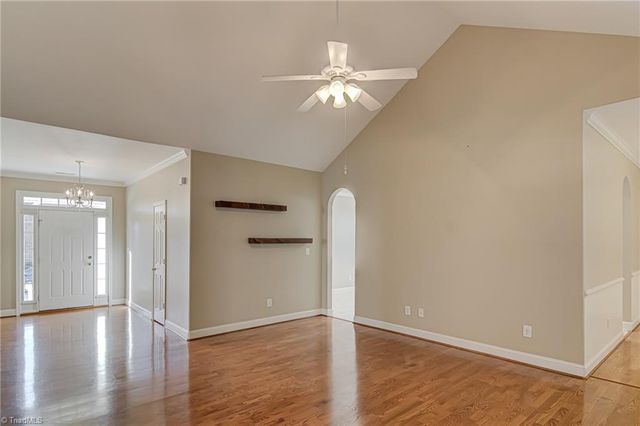 6741 Elm Hill Drive, Clemmons, NC 27012