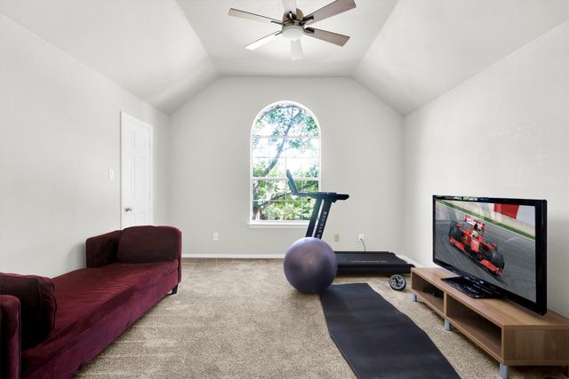 3202 W Valley Circle, Mckinney, TX 75071