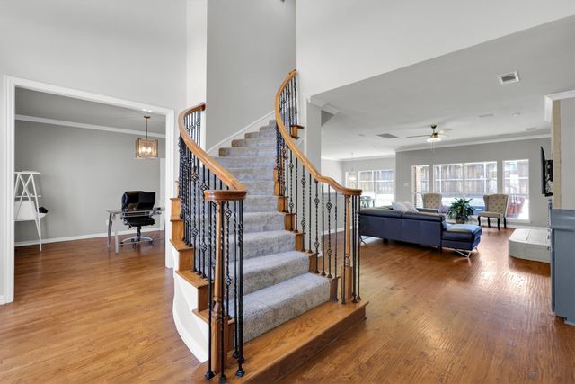3202 W Valley Circle, Mckinney, TX 75071