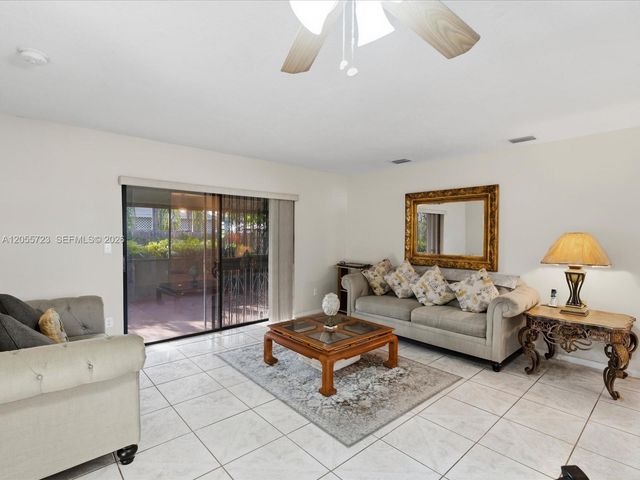 16621 SW 102nd Avenue, Miami, FL 33157