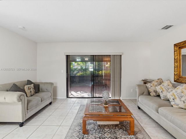 16621 SW 102nd Avenue, Miami, FL 33157