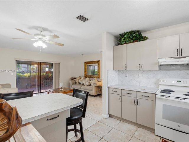 16621 SW 102nd Avenue, Miami, FL 33157
