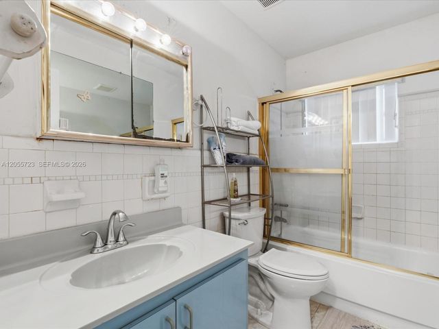 16621 SW 102nd Avenue, Miami, FL 33157