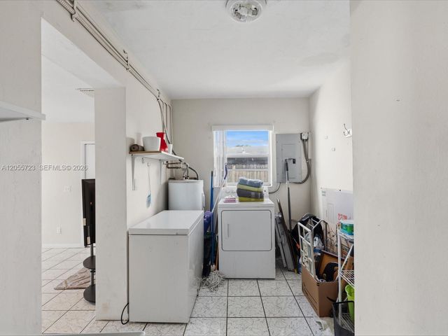 16621 SW 102nd Avenue, Miami, FL 33157