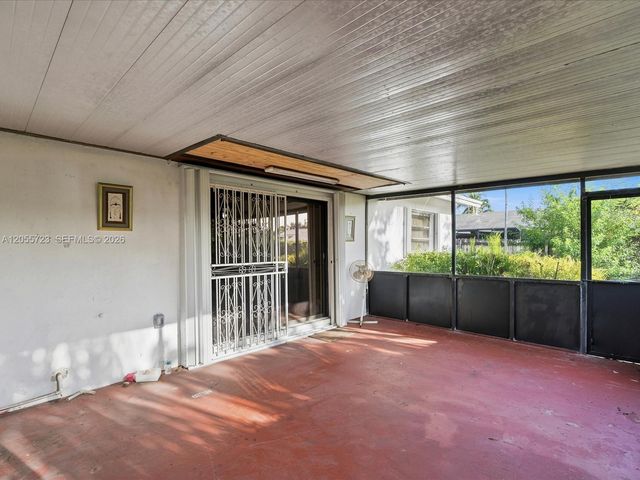 16621 SW 102nd Avenue, Miami, FL 33157