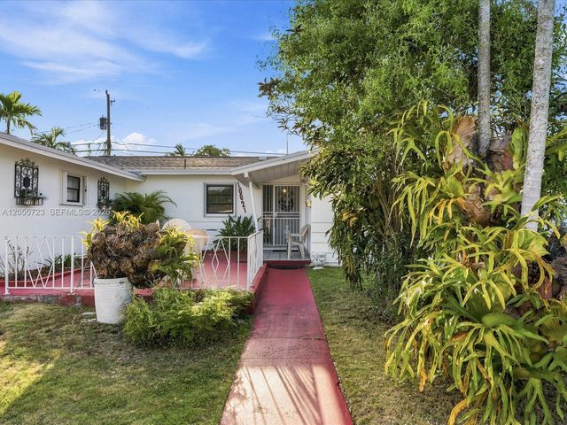 16621 SW 102nd Avenue, Miami, FL 33157