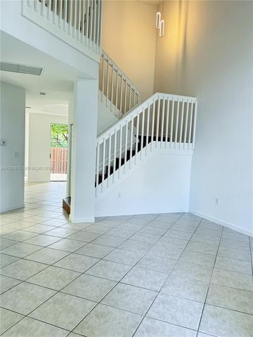 11378 NW 72nd Ter, Doral, FL 33178