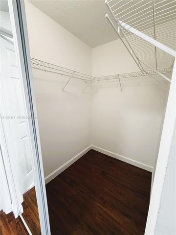 11378 NW 72nd Ter, Doral, FL 33178