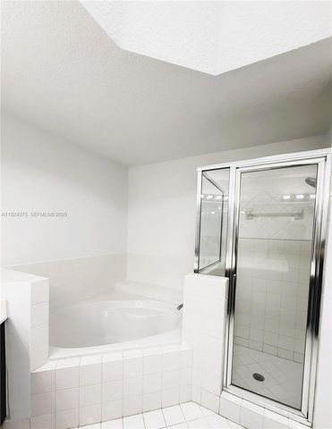 11378 NW 72nd Ter, Doral, FL 33178