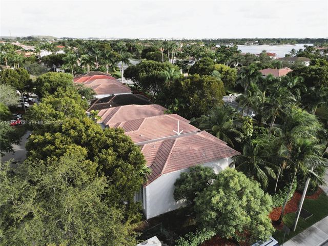 11378 NW 72nd Ter, Doral, FL 33178