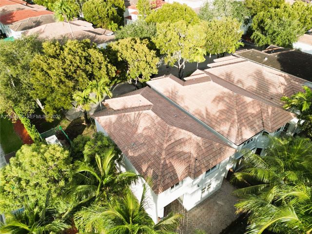 11378 NW 72nd Ter, Doral, FL 33178