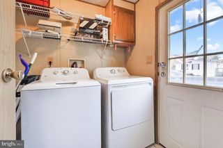 107 LONGWOOD CT E, Lancaster, PA 17603