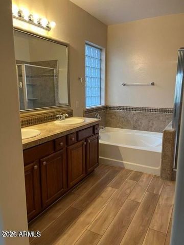 3519 E Pinot Noir Avenue, Gilbert, AZ 85298