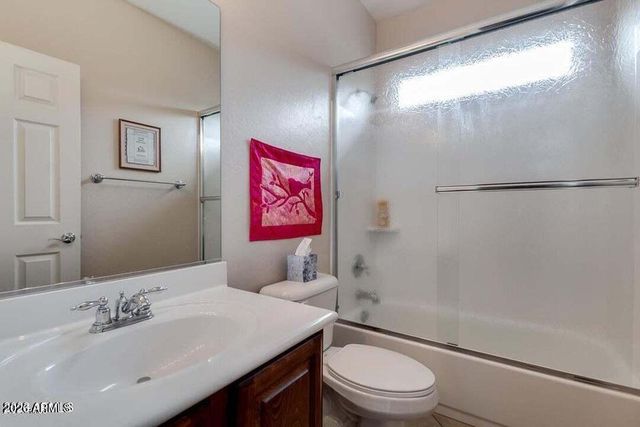 3519 E Pinot Noir Avenue, Gilbert, AZ 85298