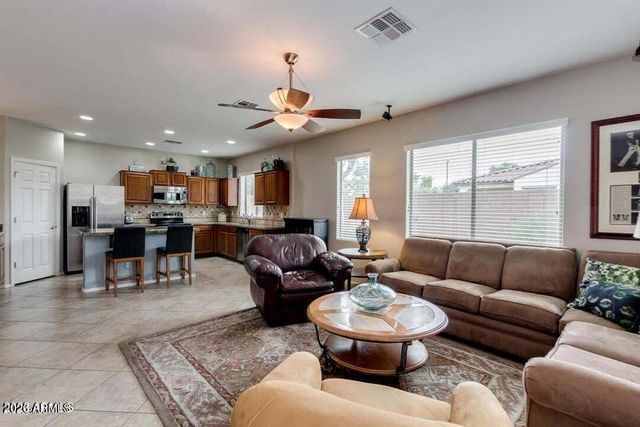 3519 E Pinot Noir Avenue, Gilbert, AZ 85298