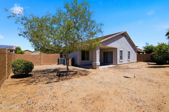 2933 W MALDONADO Road, Phoenix, AZ 85041