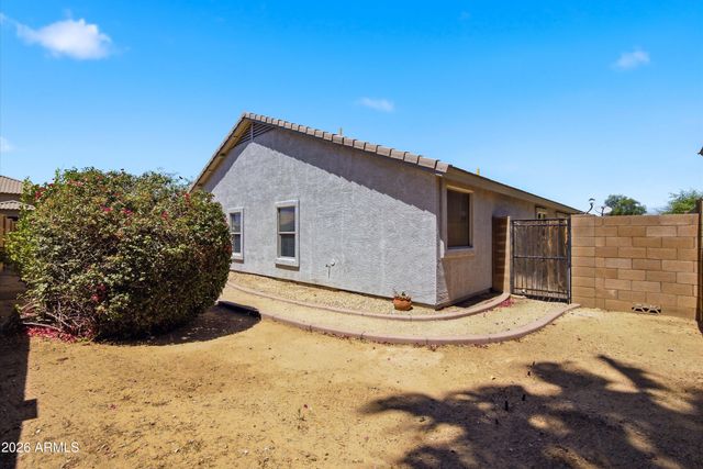 2933 W MALDONADO Road, Phoenix, AZ 85041