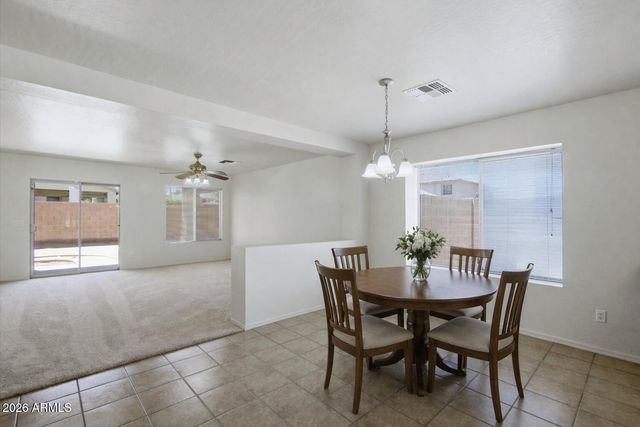 2933 W MALDONADO Road, Phoenix, AZ 85041