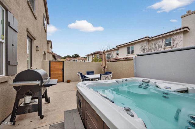 34 Secret Hollow Lane, Newbury Park, CA 91320