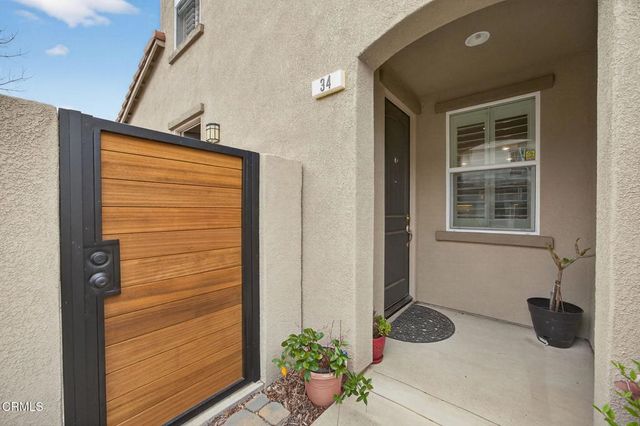 34 Secret Hollow Lane, Newbury Park, CA 91320