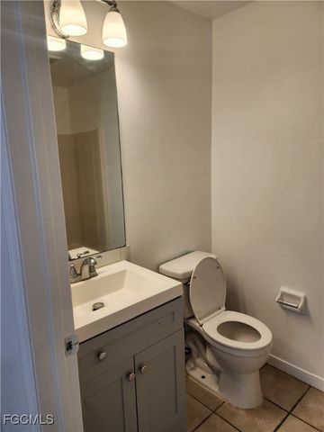 1248 Columbus BLVD A, Fort Myers, FL 33913