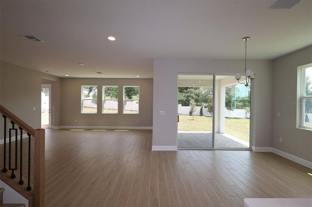 3318 WOLF LAKE AVENUE, Apopka, FL 32712