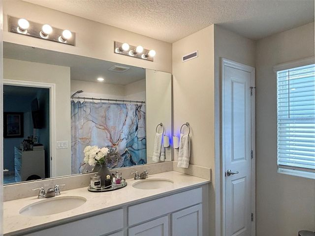 4581 SPARKLING SHELL AVE, Kissimmee, FL 34746