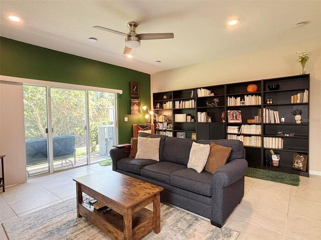 4581 SPARKLING SHELL AVE, Kissimmee, FL 34746