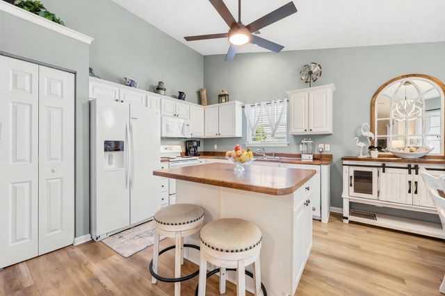 4111 Wrens Crossing, Little River, SC 29566