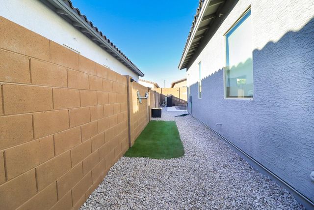 14144 W Smoketree Drive, Surprise, AZ 85387