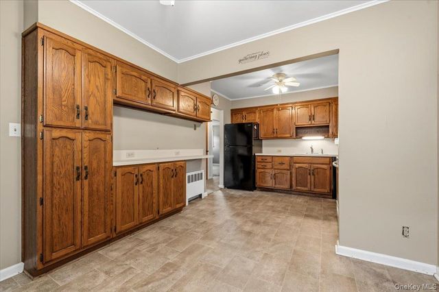 665 Dianne Street, Seaford, NY 11783